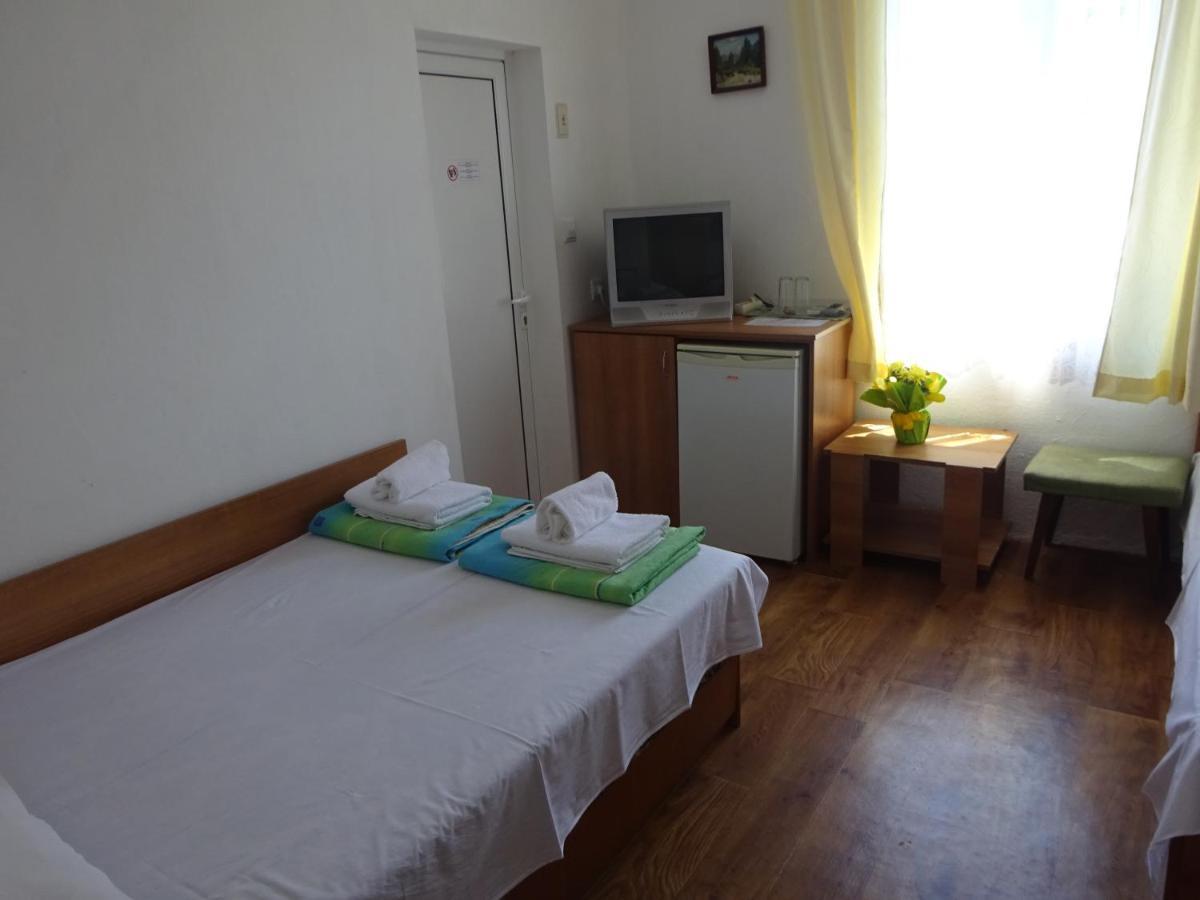 Hrisi Hotel Chernomorets Ngoại thất bức ảnh
