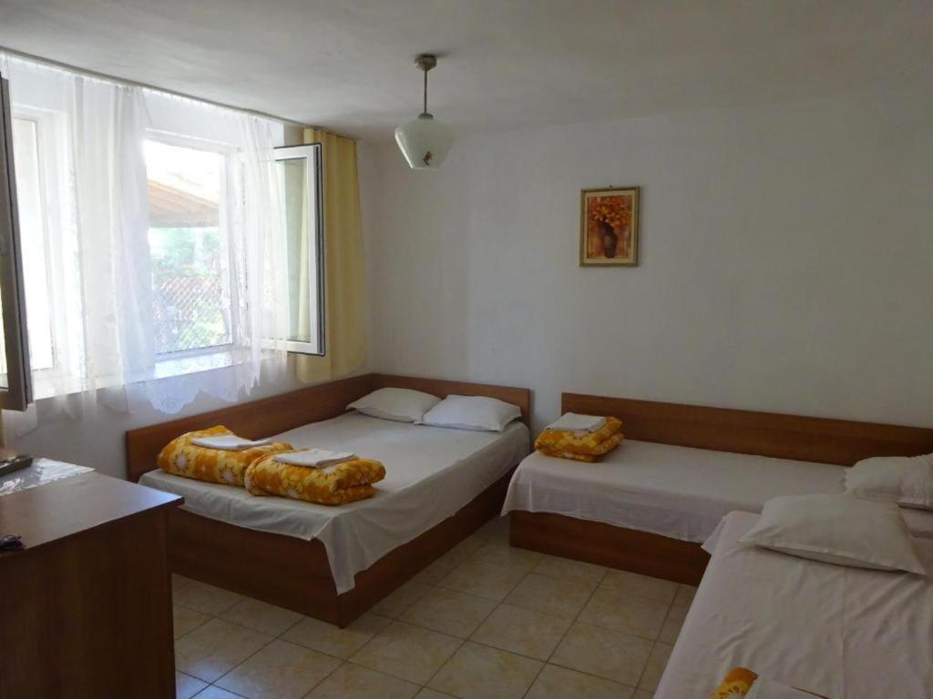 Hrisi Hotel Chernomorets Ngoại thất bức ảnh