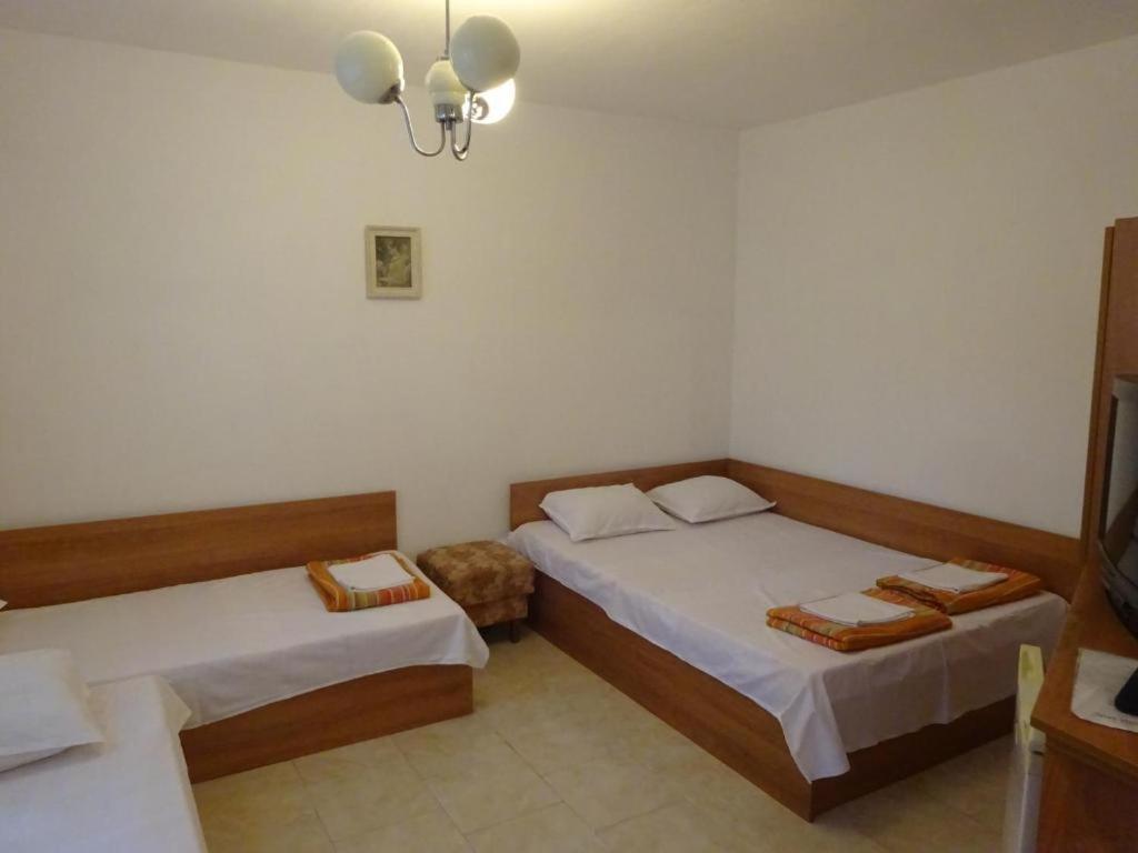 Hrisi Hotel Chernomorets Ngoại thất bức ảnh