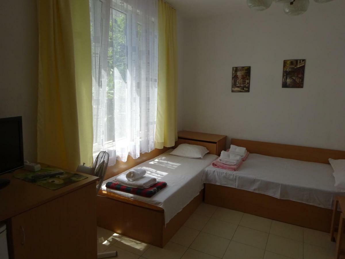 Hrisi Hotel Chernomorets Ngoại thất bức ảnh
